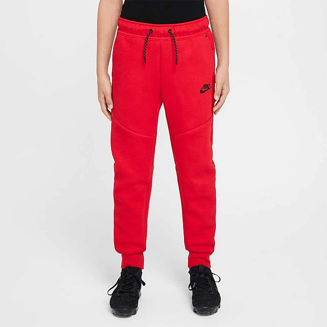 ДЕТСКО ДОЛНИЩЕ ЗА МОМЧЕ NIKE HV5869-657 NSW TCH FLC JGGR - PD ЧЕРВЕНО