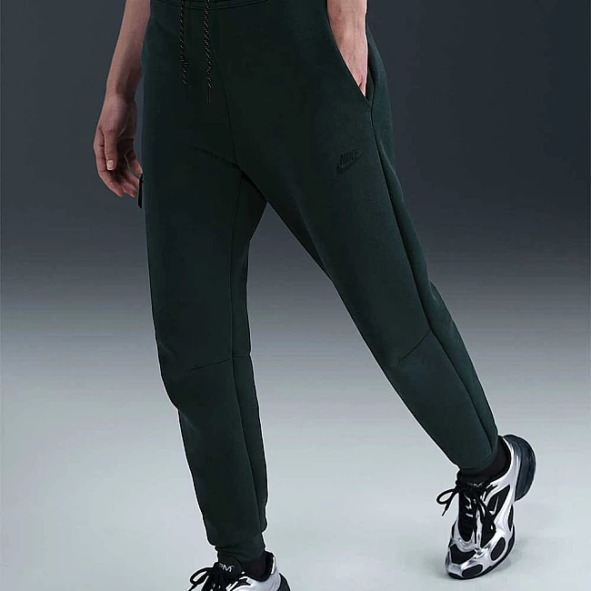 ДАМСКО ДОЛНИЩЕ NIKE HV6779-390 NSW TCH FLC MR JGGER 2 ЗЕЛЕНО