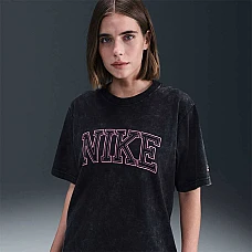 ДАМСКА ТЕНИСКА NIKE IM9281-010 NSW SS TEE CLASSICS+ ЧЕРНА