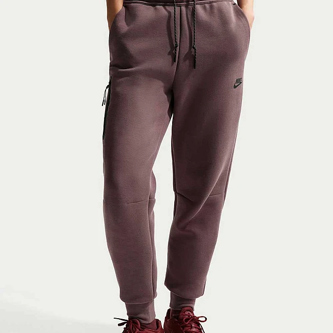 ДАМСКО ДОЛНИЩЕ NIKE HV6779-502 NSW TCH FLC MR JGGER 2 КАФЯВО