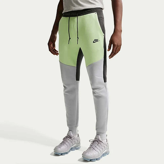 МЪЖКО ДОЛНИЩЕ NIKE HV0959-361 TCH FLC JGGR ЕЛЕКТРИКОВО ЗЕЛЕНО/ТЪМНОСИВО