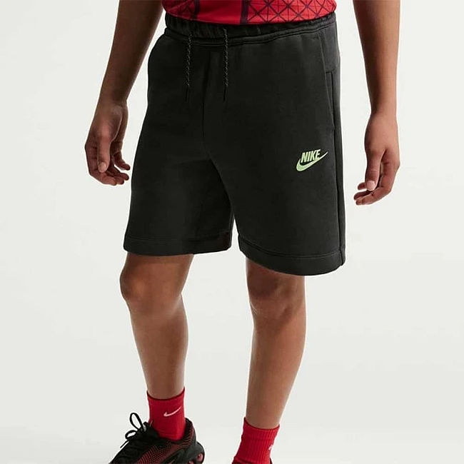 ДЕТСКИ КЪСИ ПАНТАЛОНИ ЗА МОМЧЕ NIKE HV1196-060 NSW TCH FLC SHORT PD ТЪМНОСИВИ