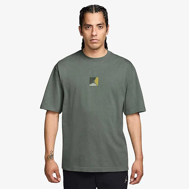 МЪЖКА ТЕНИСКА NIKE IF3064-351 JORDAN ELE GFX SS CREW ЗЕЛЕНА