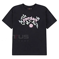 ДЕТСКА ТЕНИСКА ЗА МОМИЧЕ NIKE 45F489-023 JORDAN PUFF FLORAL ЧЕРНА