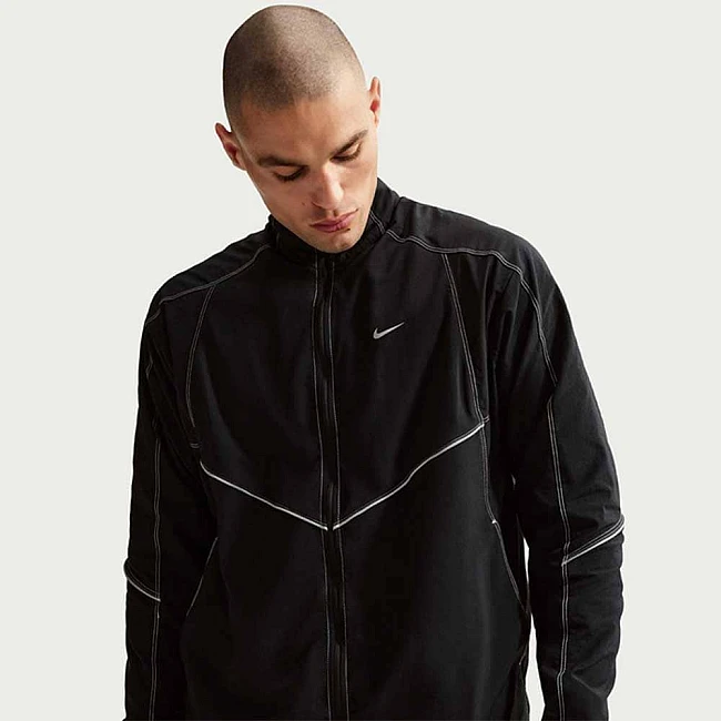 МЪЖКО ГОРНИЩЕ NIKE IF2028-010 DF RETRO TRACK JKT ЧЕРНО