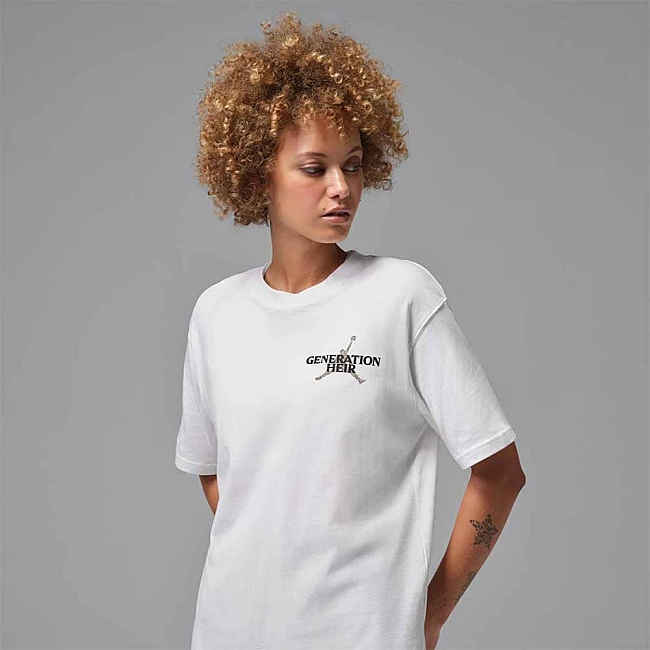 ДАМСКА ТЕНИСКА NIKE IF2221-101 JORDAN SPT DF SS GFX TEE VERB БЯЛА