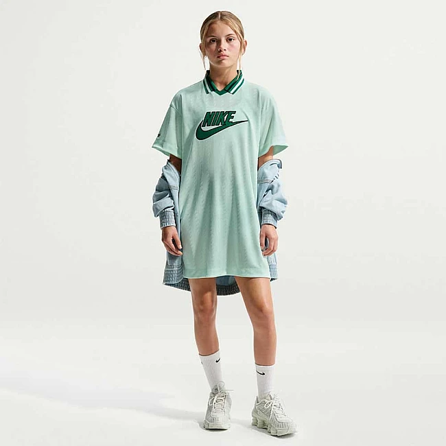 ДЕТСКА РОКЛЯ ЗА МОМИЧЕ NIKE IF2323-394 NSW CLN JERSEY SS DRESS БЛЕДОЗЕЛЕНА