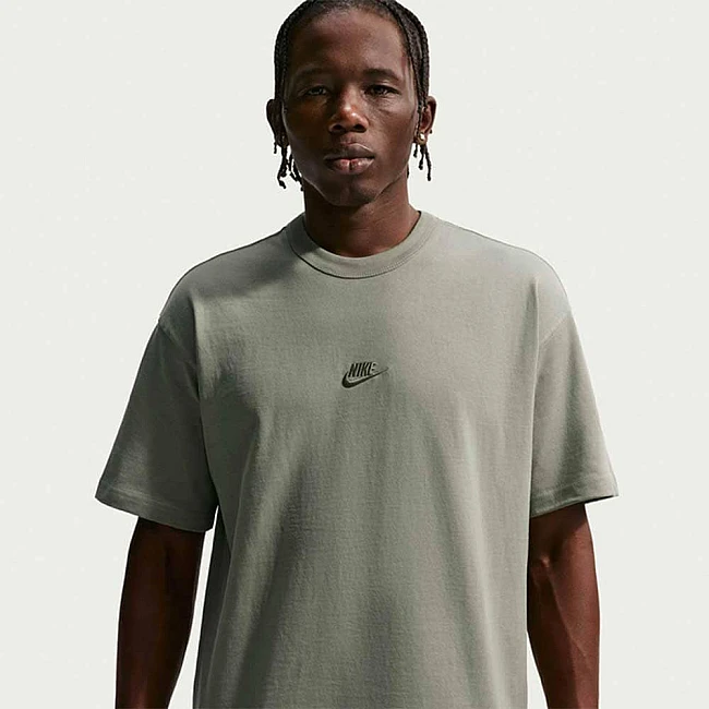МЪЖКА ТЕНИСКА NIKE IH1121-328 NSW TEE LSE PREM ESS SUST БЛЕДОЗЕЛЕНА