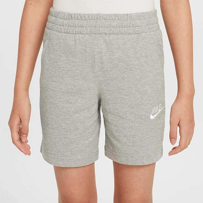 ДЕТСКИ КЪСИ ПАНТАЛОНИ ЗА МОМЧЕ NIKE FZ5512-063 NSW CLUB KNIT SHORT 6IN LBR СИВИ