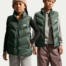 ДЕТСКИ ЕЛЕК NIKE HJ2537-303 NSW TF ADP PUFFER VEST ЗЕЛЕН