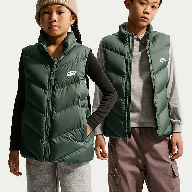 ДЕТСКИ ЕЛЕК NIKE HJ2537-303 NSW TF ADP PUFFER VEST ЗЕЛЕН