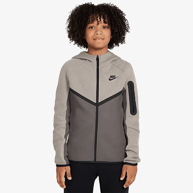ДЕТСКО ГОРНИЩЕ ЗА МОМЧЕ NIKE HV5867-211 NSW TCH FLC FZ PD СИВО-КАФЯВО