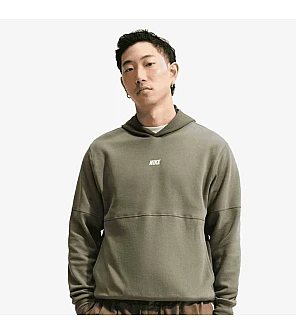 МЪЖКИ СУИТШЪРТ NIKE IO1383-222 CLUB VARSITY HOODIE МАСЛИНЕНО ЗЕЛЕН