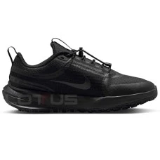 ДЕТСКИ МАРАТОНКИ ЗА МОМЧЕ NIKE IO2338-001 STAR RUNNER UTILITY GS ЧЕРНИ