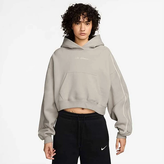 ДАМСКИ СУИТШЪРТ NIKE IO9948-236 STDO FLC MW CRP SCLOP HDY БЕЖОВ