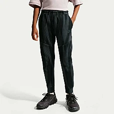 ДЕТСКО ДОЛНИЩЕ ЗА МОМЧЕ NIKE IU4391-010 NSW TCH FLC JGGR AOP ЧЕРНО