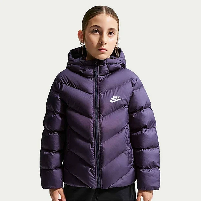ДЕТСКО ЯКЕ ЗА МОМИЧЕ NIKE HQ4976-525 NSW TF ADP PUFFER ЛИЛАВО