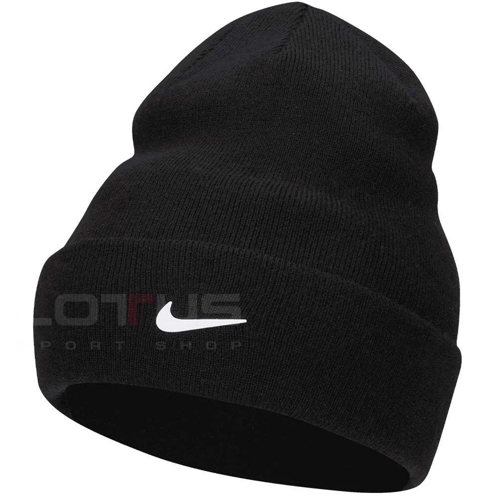 ДЕТСКА ЗИМНА ШАПКА NIKE PEAK BEANIE SC SWSH BLACK - lotus-sport.bg
