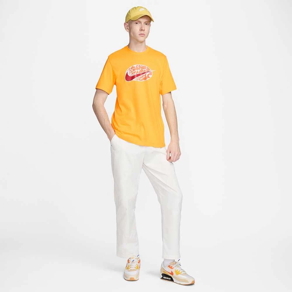 МЪЖКА ТЕНИСКА NIKE NSW TEE 12MO SWOOSH ЖЪЛТА - lotus-sport.bg