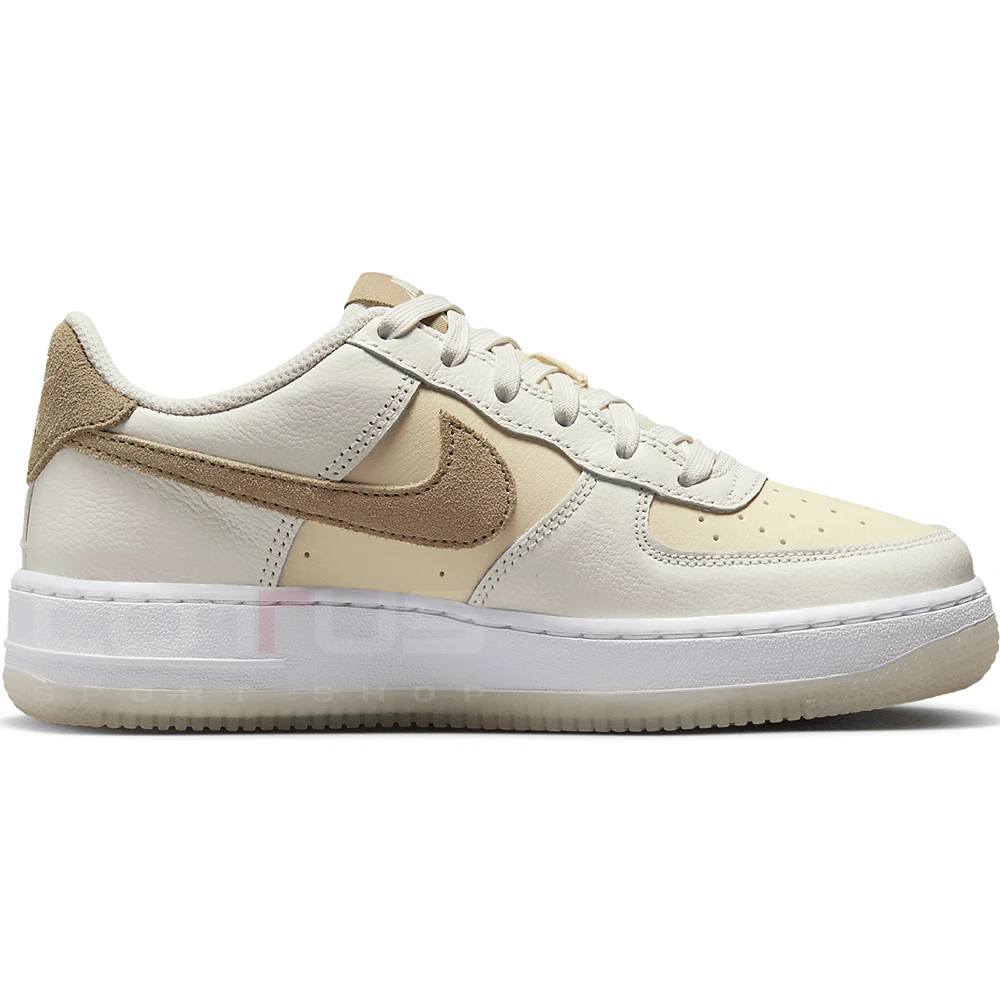 ОБУВКИ NIKE AIR FORCE 1 LV8 5 (GS) БЕЖОВИ - lotus-sport.bg