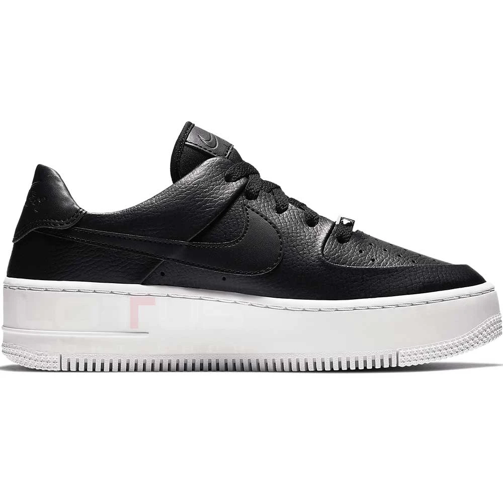 ДАМСКИ ОБУВКИ NIKE AR5339-002 AF1 SAGE LOW ЧЕРНИ - lotus-sport.bg