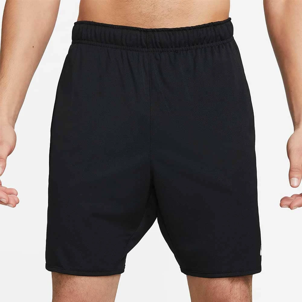 МЪЖКИ КЪСИ ПАНТАЛОНИ NIKE FB4196-010 DF TOTALITY KNIT 7IN UL ЧЕРНИ - lotus-sport.bg