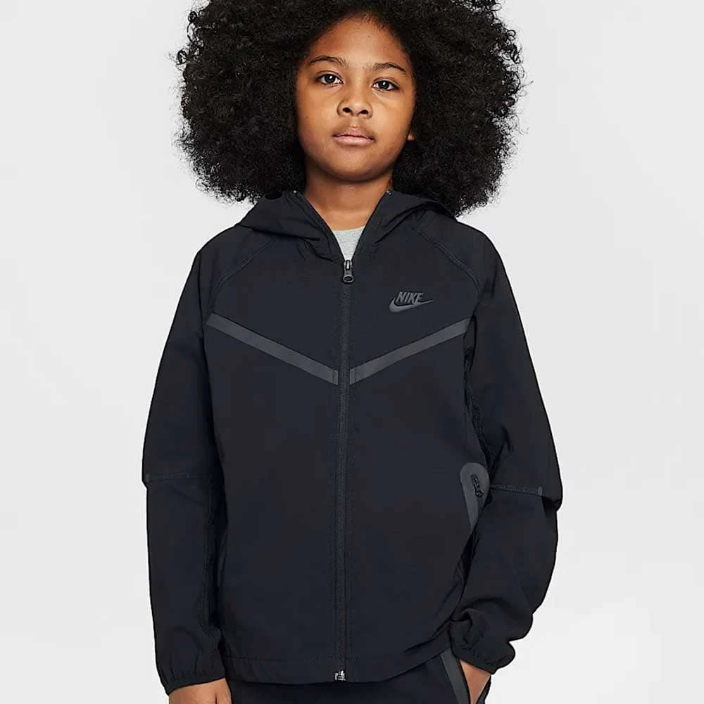ДЕТСКО ГОРНИЩЕ ЗА МОМЧЕ NIKE HQ8911-010 NSW TCH WVN FZ JKT PD ЧЕРНО - lotus-sport.bg