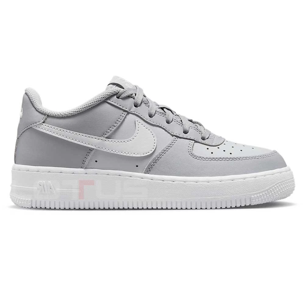 ДЕТСКИ ОБУВКИ ЗА МОМЧЕ NIKE FV5948-005 AIR FORCE 1 (GS) СИВИ - lotus-sport.bg