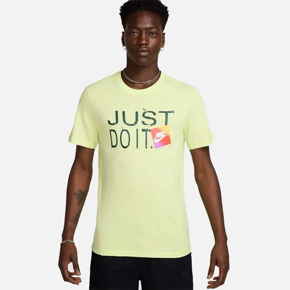 МЪЖКА ТЕНИСКА NIKE HJ0563-736 NSW TEE 6MO JDI ЕЛЕКТРИКОВО ЗЕЛЕНА - lotus-sport.bg