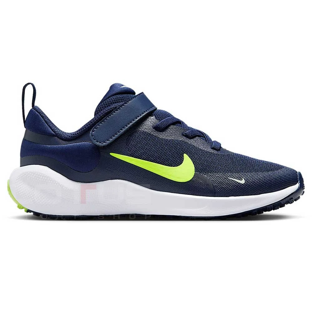 ДЕТСКИ МАРАТОНКИ ЗА МОМЧЕ NIKE FB7690-403 REVOLUTION 7 (PSV) ТЪМНОСИНИ - lotus-sport.bg