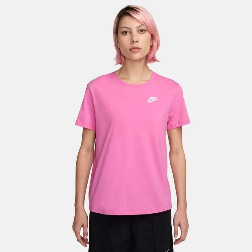 ДАМСКА ТЕНИСКА NIKE DX7902-675 NSW CLUB SS TEE РОЗОВА - lotus-sport.bg