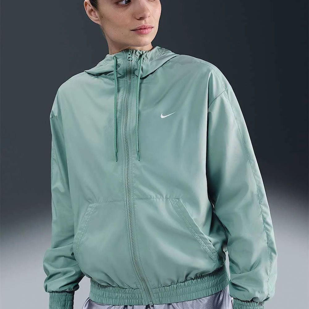 ДАМСКО ГОРНИЩЕ NIKE FV6298-017 NSW ESSNTL UV WVN JKT HD ЗЕЛЕНО - lotus-sport.bg