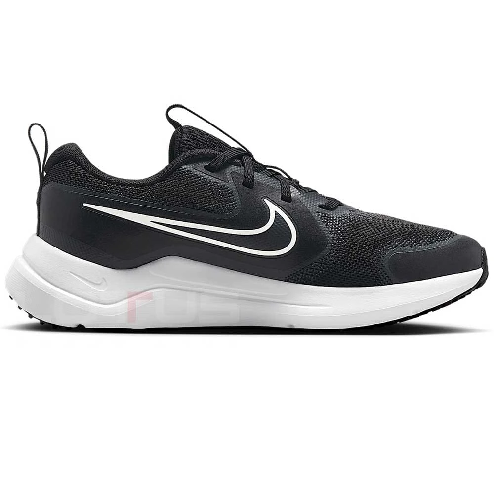 ДЕТСКИ МАРАТОНКИ ЗА МОМЧЕ NIKE HM4402-003 COSMIC RUNNER GS ЧЕРНИ - lotus-sport.bg