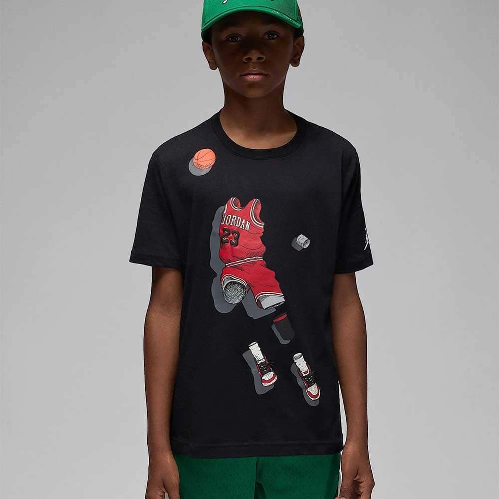 ДЕТСКА ТЕНИСКА ЗА МОМЧЕ NIKE 95F159-023 JORDAN GHOST MAN SS-TEE ЧЕРНА - lotus-sport.bg