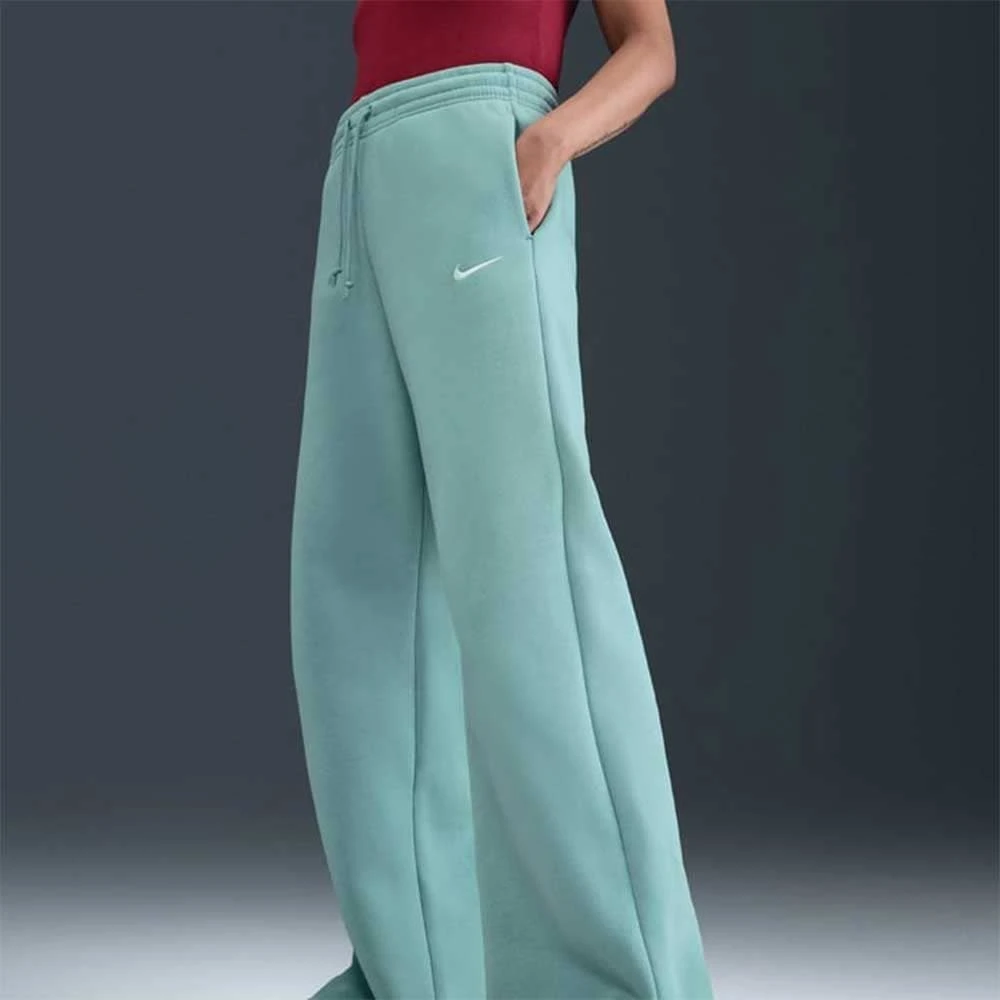 ДАМСКО ДОЛНИЩЕ NIKE IH1011-017 NSW PHNX FLC HR PANT WIDE 2 ЗЕЛЕНО - lotus-sport.bg