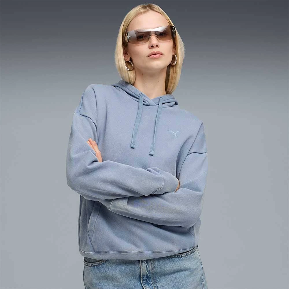 ДАМСКИ СУИТШЪРТ PUMA 68810334 ESS ELEVATED RELAXED WASH HOODIE FL СВЕТЛОСИН - lotus-sport.bg