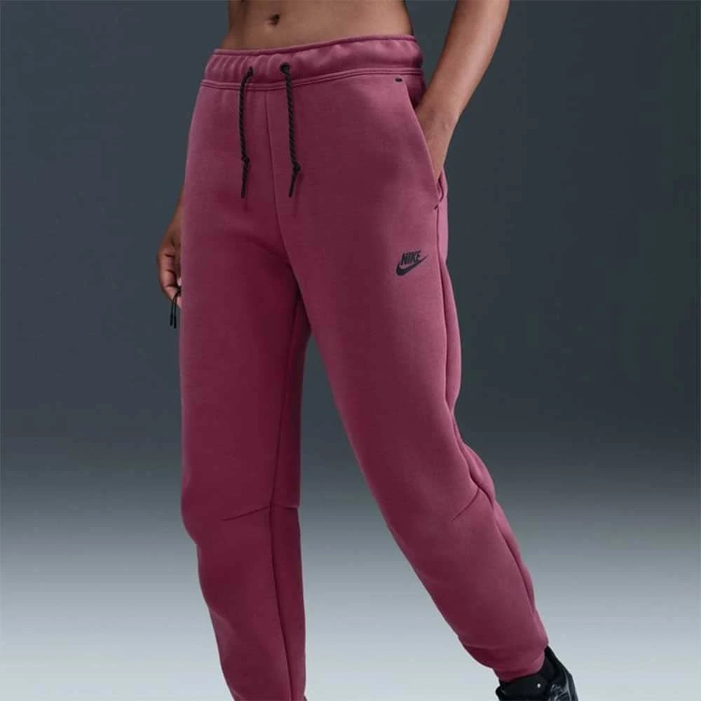 ДАМСКО ДОЛНИЩЕ NIKE HV6779-634 NSW TCH FLC MR JGGER 2 РОЗОВО - lotus-sport.bg