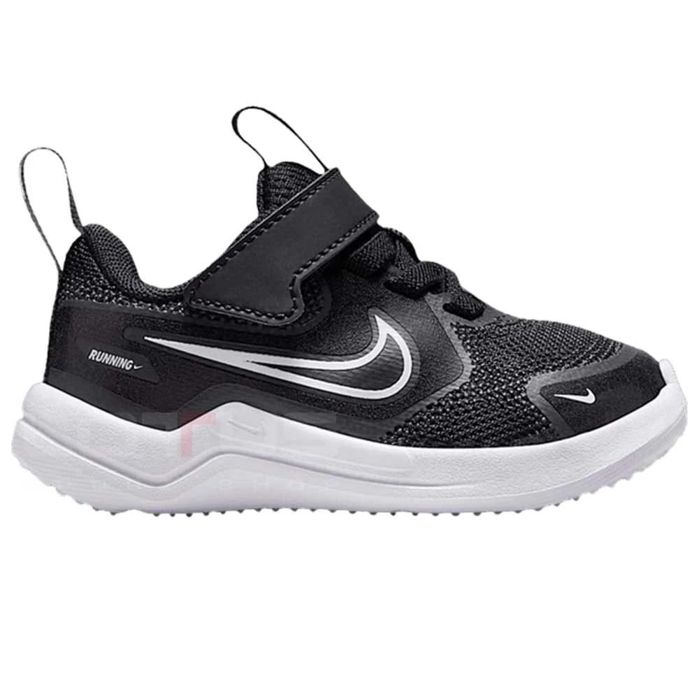 ДЕТСКИ МАРАТОНКИ ЗА МОМЧЕ NIKE HM4401-003 COSMIC RUNNER TD ЧЕРНИ/БЕЛИ - lotus-sport.bg