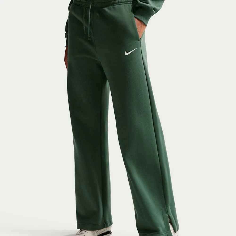 ДАМСКО ДОЛНИЩЕ NIKE IH1011-323 NSW PHNX FLC HR PANT WIDE 2 ЗЕЛЕНО - lotus-sport.bg