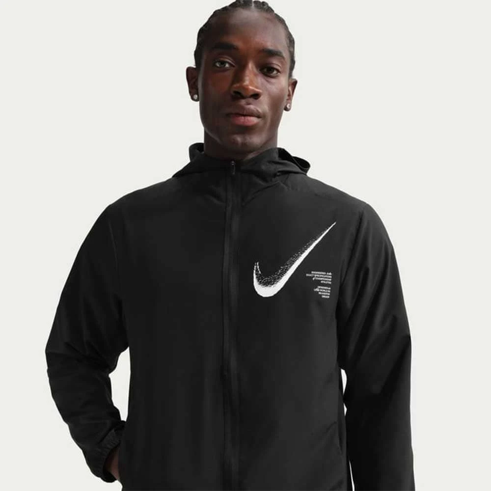 МЪЖКО ГОРНИЩЕ NIKE IF2199-010 DF FORM GFX JACKET ЧЕРНО - lotus-sport.bg