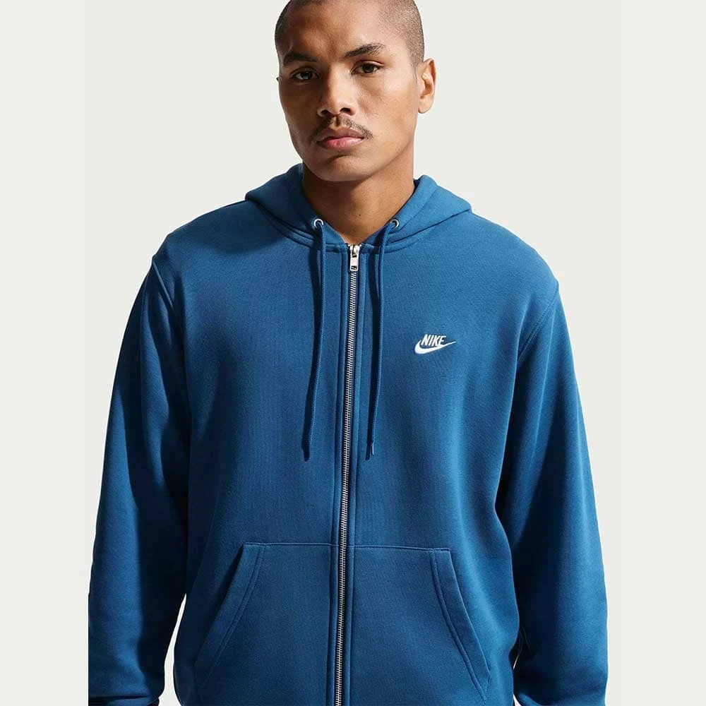МЪЖКО ГОРНИЩЕ NIKE FN3884-476 CLUB FT FZ HOODIE СИНЬО - lotus-sport.bg