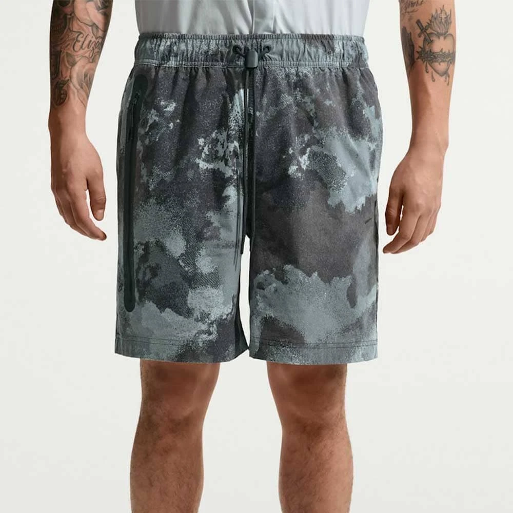 МЪЖКИ КЪСИ ПАНТАЛОНИ NIKE IF1331-010 DF TECH WVN SHORT AOP ЧЕРНИ - lotus-sport.bg