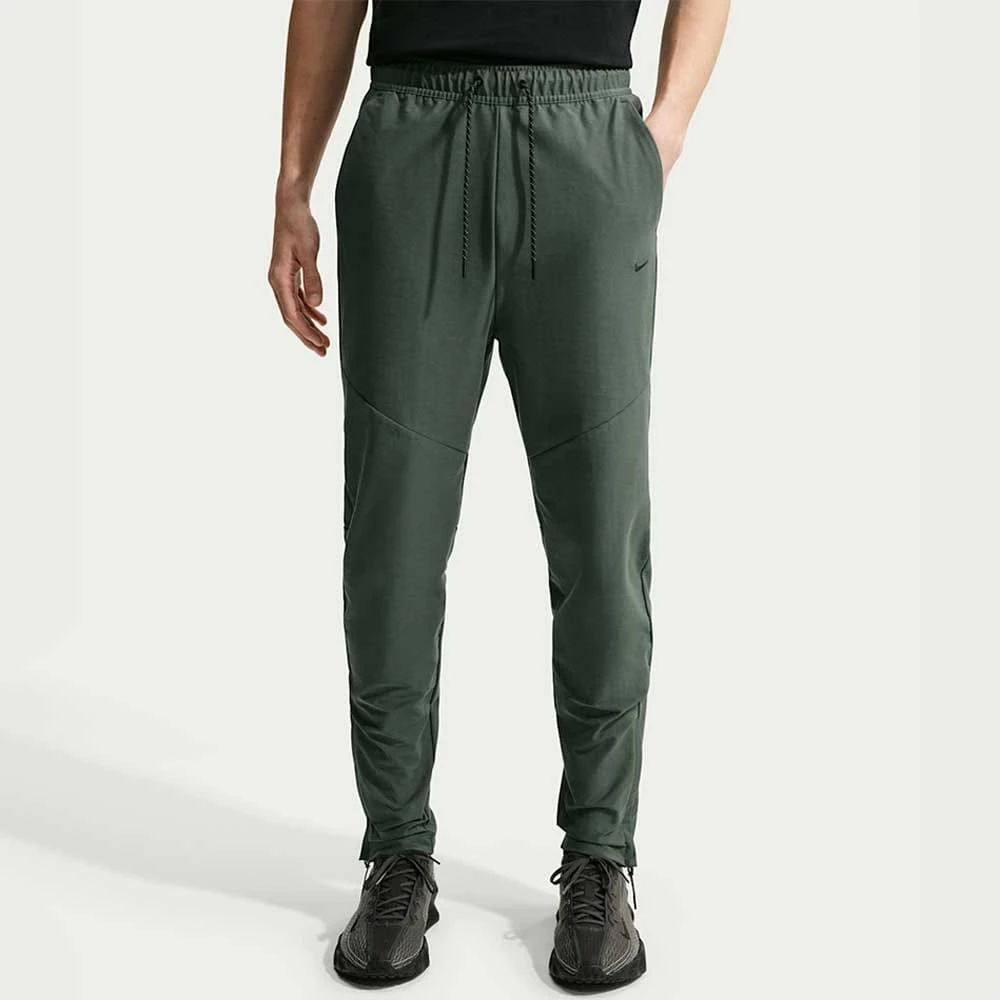 МЪЖКО ДОЛНИЩЕ NIKE IF1404-303 TECH SHORI KNIT DRILL PNT ЗЕЛЕНО - lotus-sport.bg