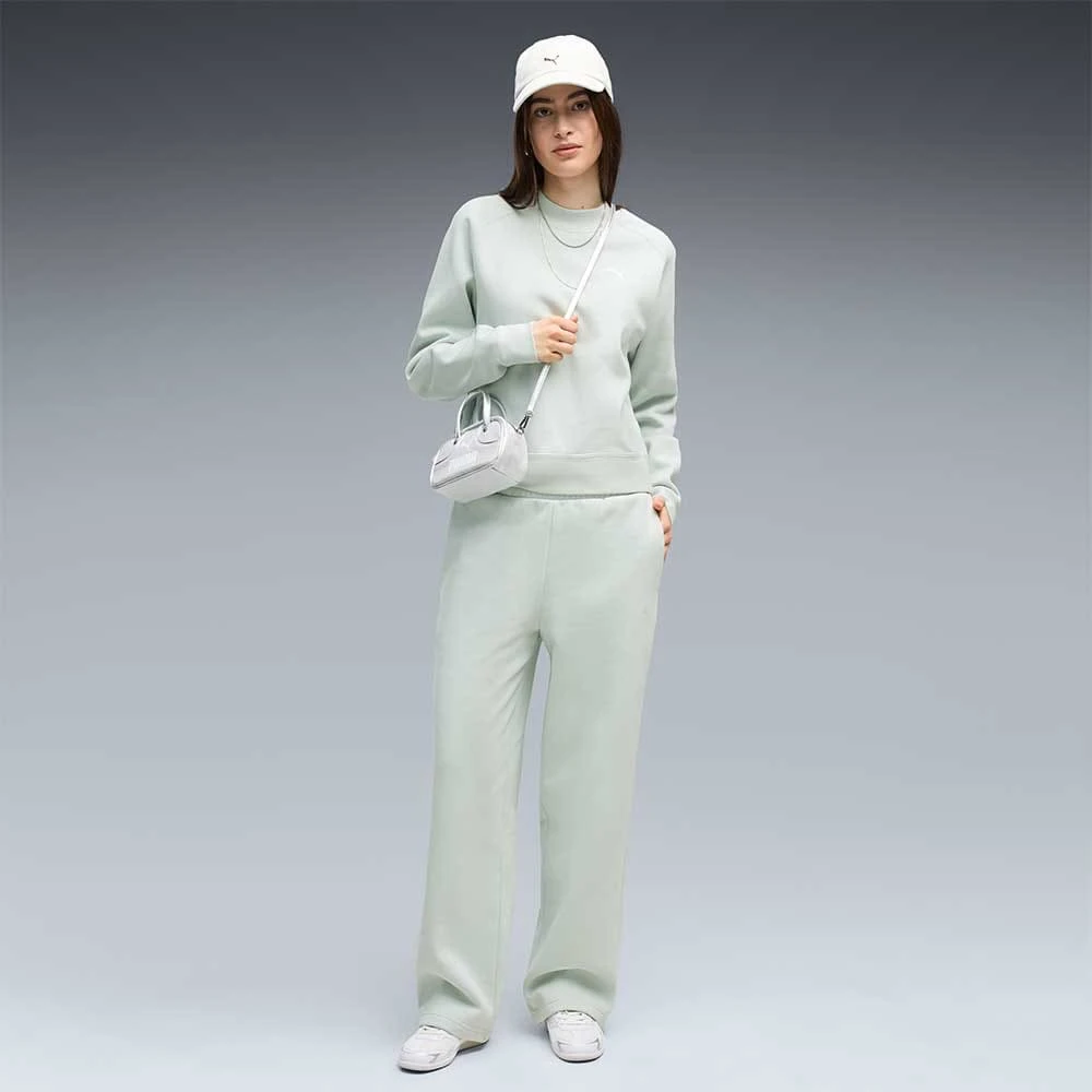 ДАМСКИ СПОРТЕН ЕКИП PUMA 69399529 LOUNGEWEAR STANDARD SWEATSUIT БЛЕДОЗЕЛЕН - lotus-sport.bg