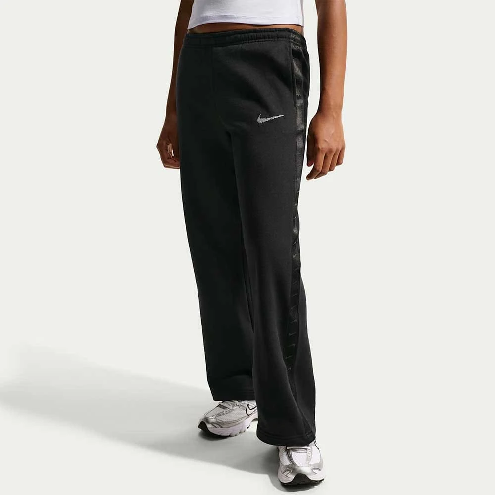 ДЕТСКО ДОЛНИЩЕ ЗА МОМИЧЕ NIKE IM4983-010 STUDIO FLC OH SHINE ЧЕРНО - lotus-sport.bg