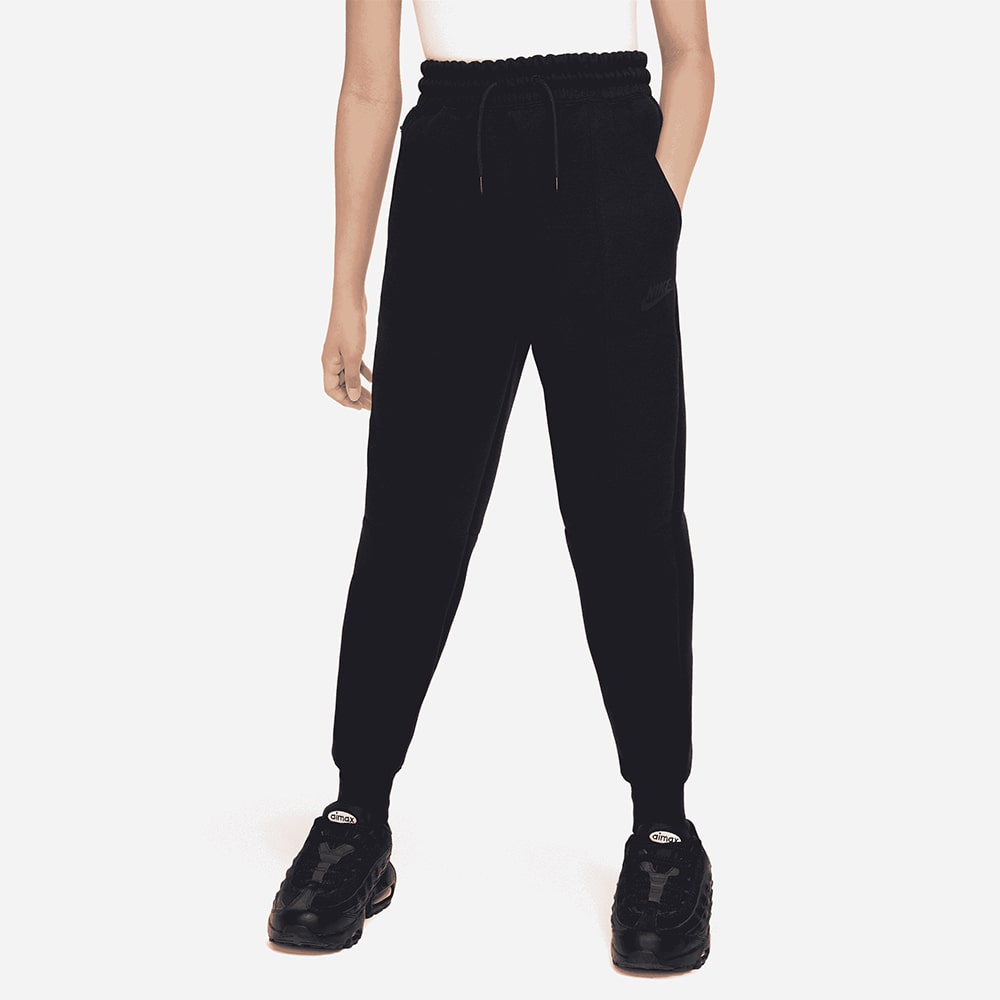 ДЕТСКО ДОЛНИЩЕ ЗА МОМИЧЕ NIKE NSW TCH FLC JGGR BLACK - lotus-sport.bg