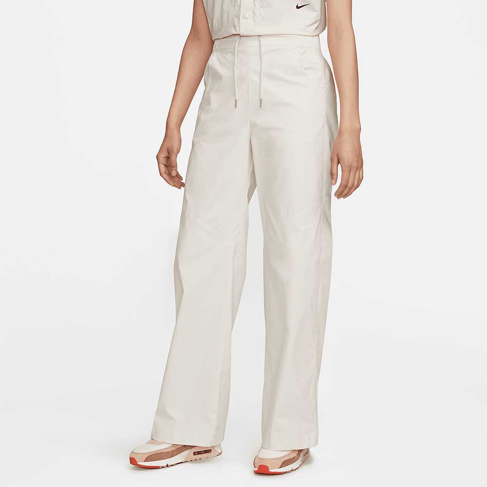 ДАМСКО ДОЛНИЩЕ NIKE NSW ESSNTL WVN HR OH PANT LT OREWOOD BRN - lotus-sport.bg