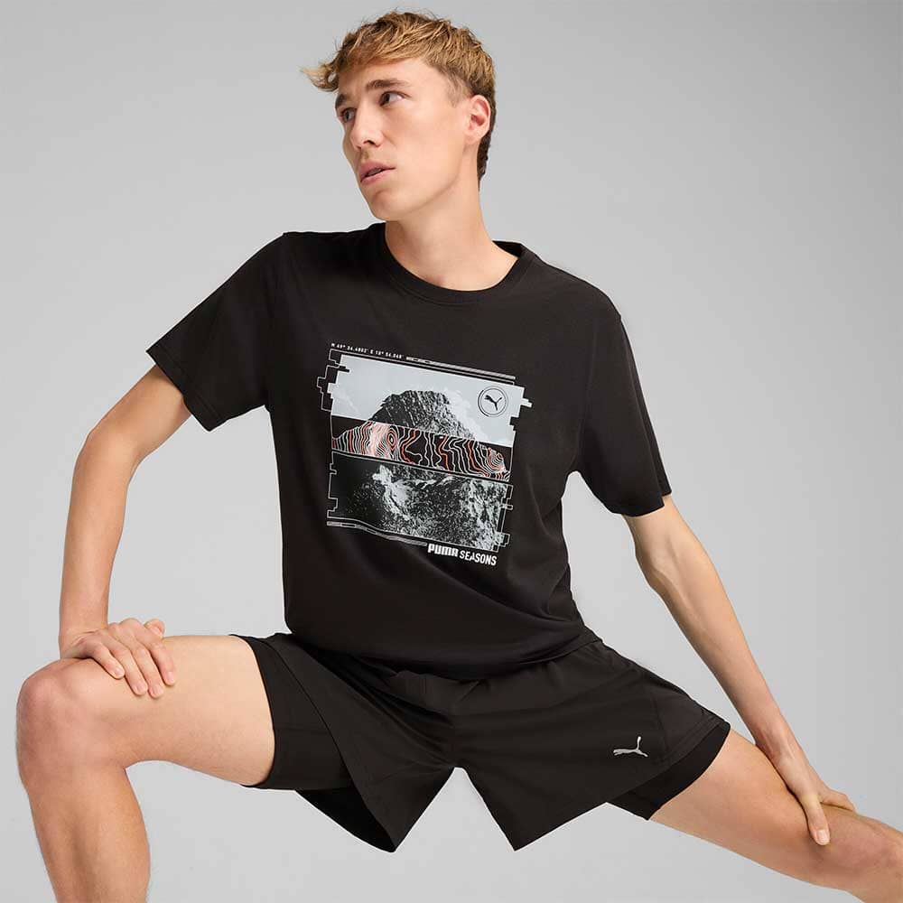 МЪЖКА ТЕНИСКА PUMA 52656701 GRAPHICS SEASONS TEE ЧЕРНА - lotus-sport.bg