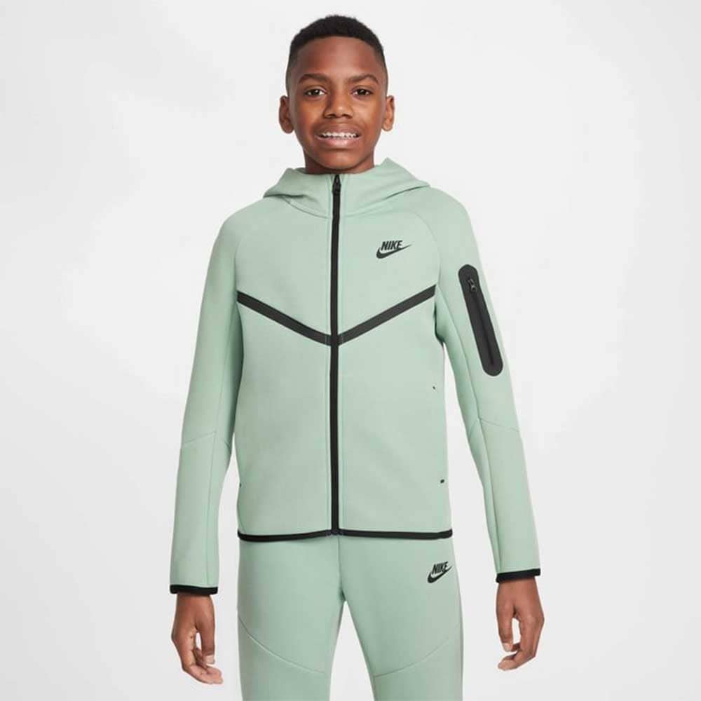 ДЕТСКО ГОРНИЩЕ ЗА МОМЧЕ NIKE HV5867-037 NSW TCH FLC FZ PD БЛЕДОЗЕЛЕНО - lotus-sport.bg