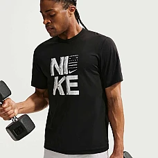 МЪЖКА ТЕНИСКА NIKE IF2778-010 DF HYVERSE GFX FILL SS ЧЕРНА МЪЖКА ТЕНИСКА NIKE IF2778-010 DF HYVERSE GFX FILL SS ЧЕРНА